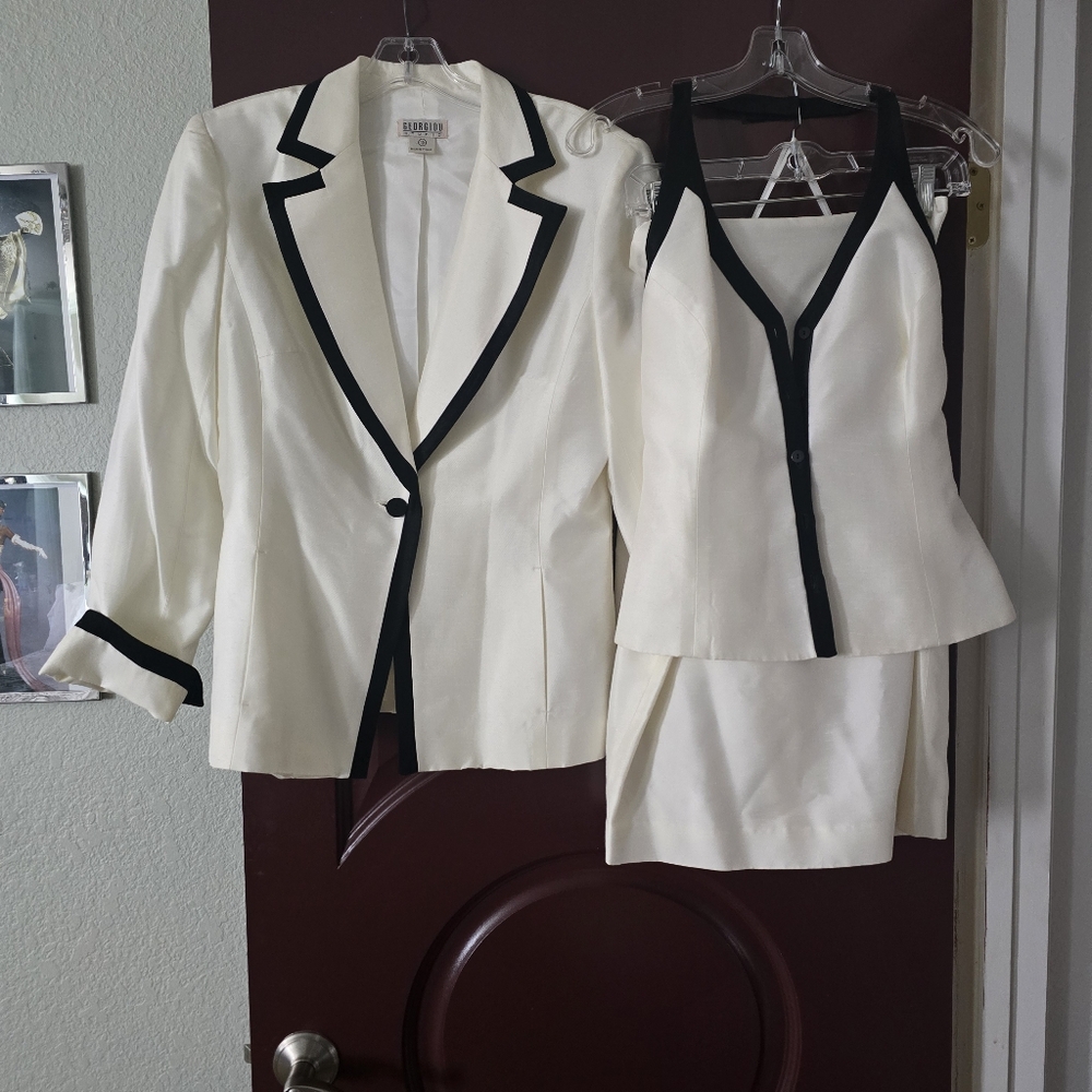 3 piece Georgiou ladies suit